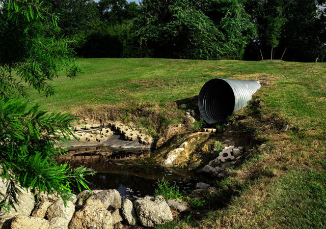 sewage-pipe-polluted-water-3465090_1920 kopiëren