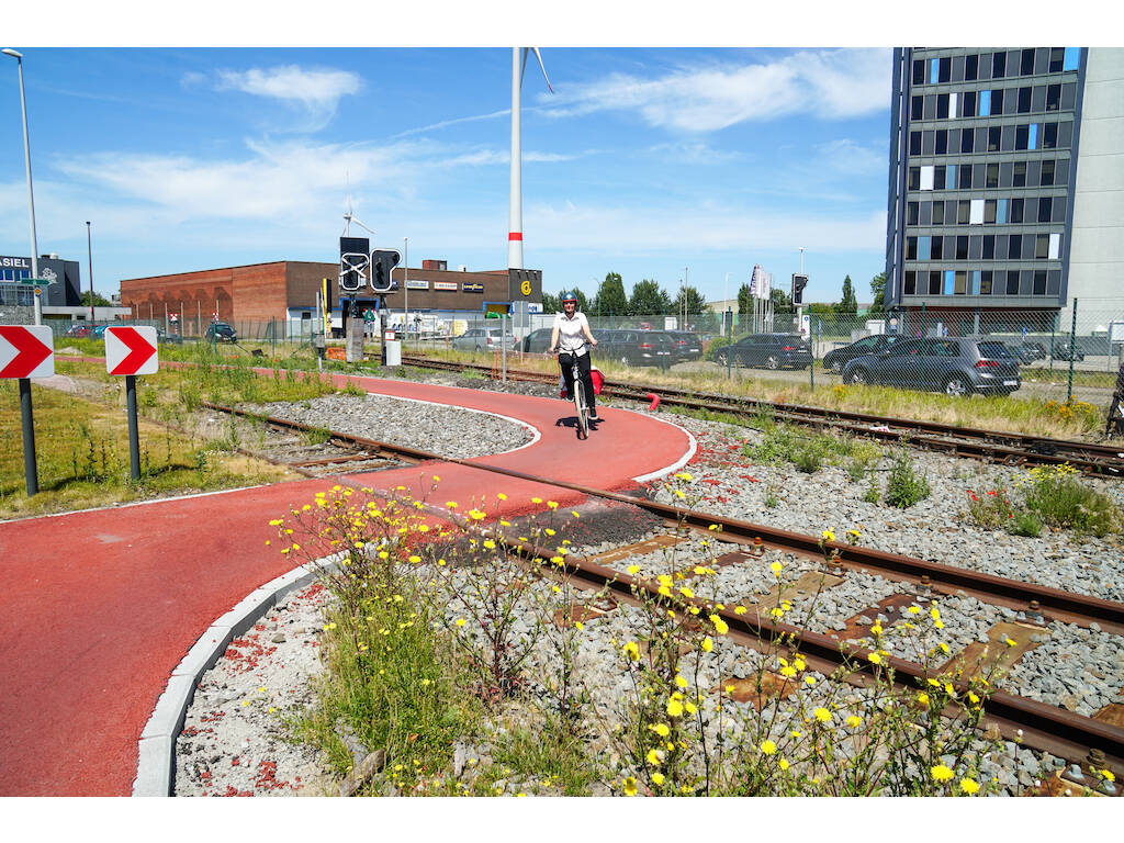 Port of Antwerp investeert meer dan 40 miljoen euro in fietspaden